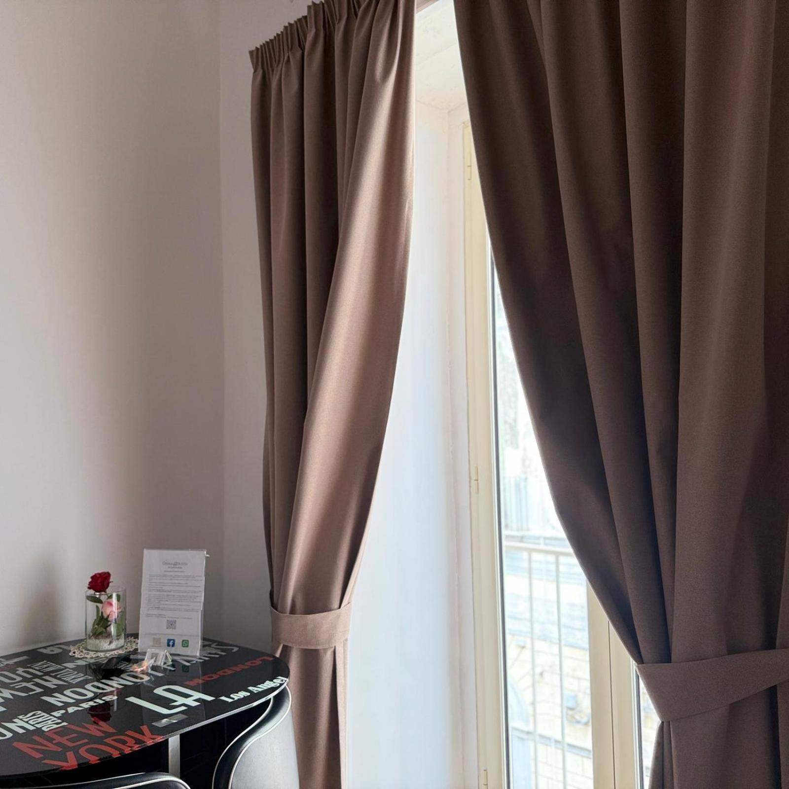 Chiaia Suites Neapol Pokoj fotografie
